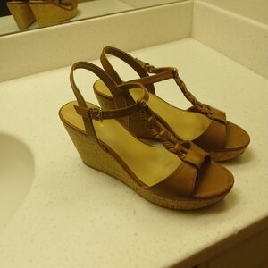 Woman's Shoes